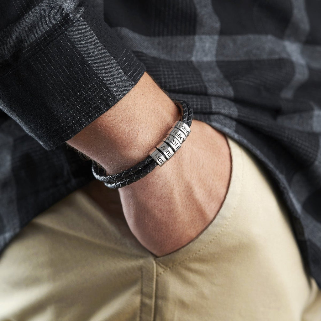 Pulseira Exclusiva de Couro - Gravação Personalizada de Nomes